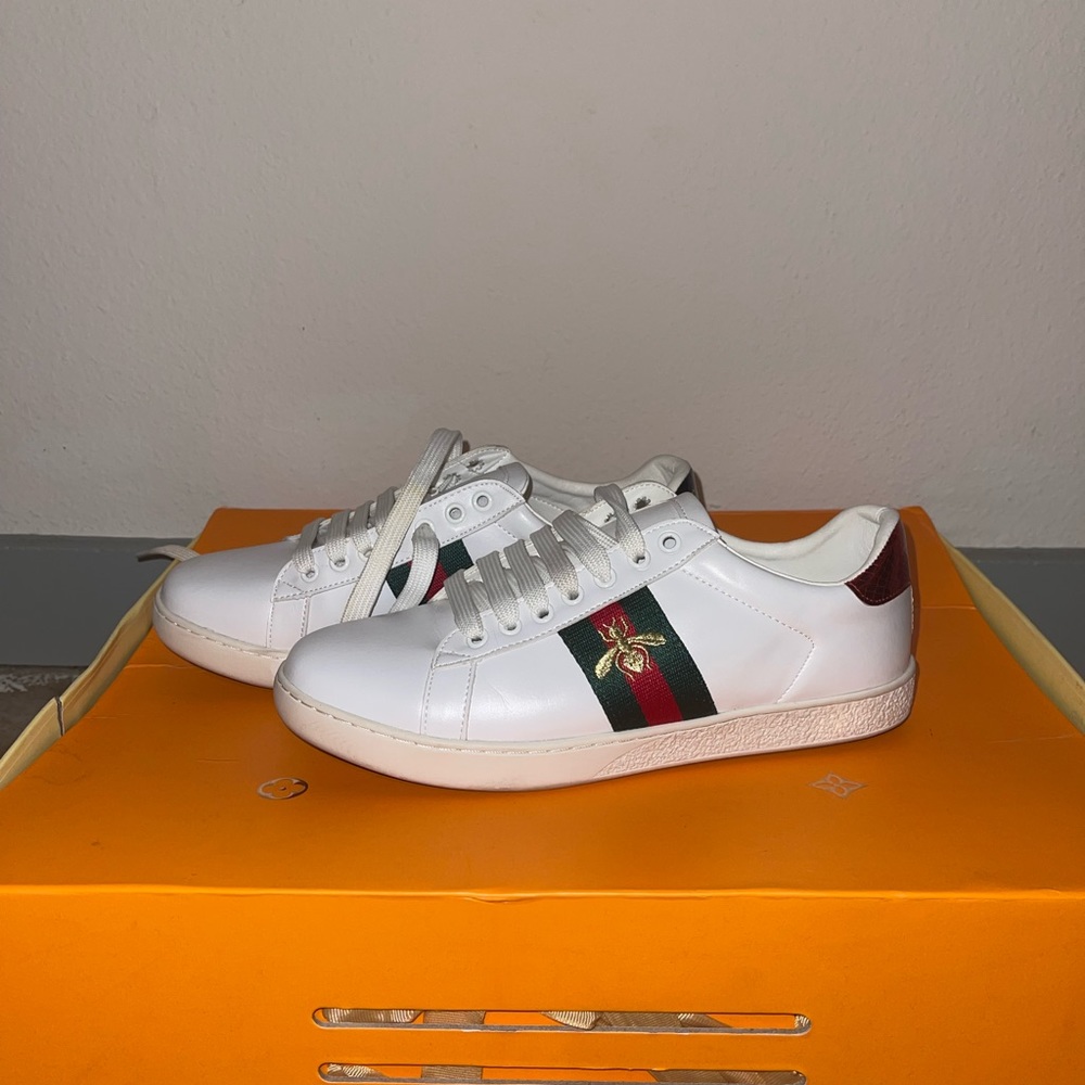 Bee Sneakers
